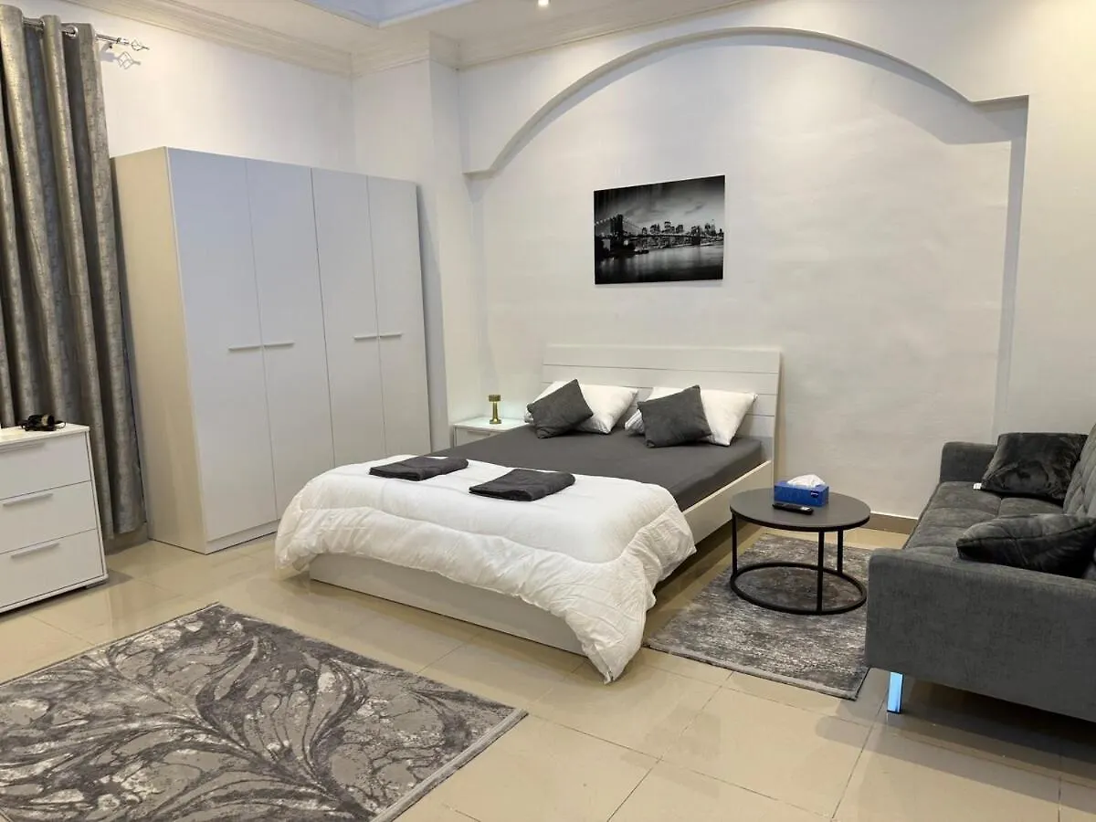 Διαμέρισμα Brand New - Stylish Studio Near To Yas & Airport Αμπού Ντάμπι